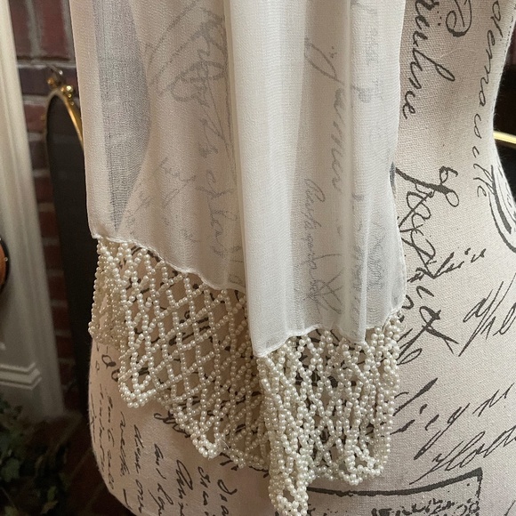 Beaded pearl sheer scarf - Picture 3 of 5